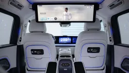 Mercedes VLE: Дигиталният шок с 8K киносалон, който кара дори S-класата да изглежда остаряла