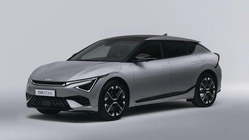 Kia подготвя нова ера: семеен кросоувър и достъпен електромобил променят стратегията на марката