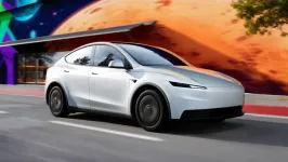 Tesla от Шанхай: Иконата на американската мечта, произведена между два завода за BYD